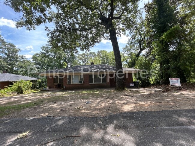 Building Photo - 1800-1800 1/2 Cherry Laurel Dr. - Outside CoC - R14010-07-30 Unit 1800