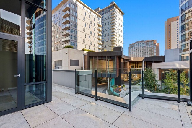 Photo - Luxury Executive Condo w/AC in the Heart o... Unit #209