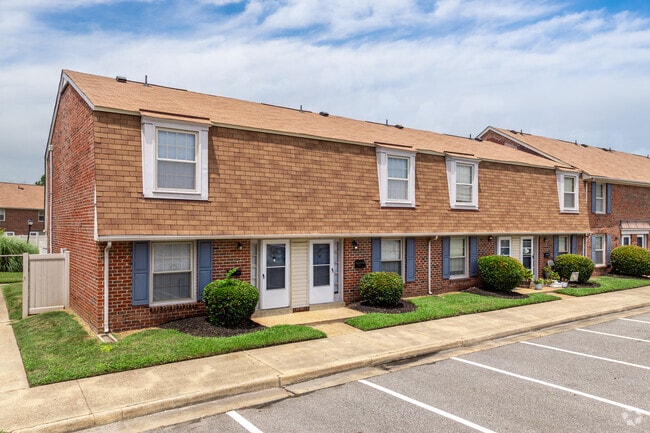 Cove Harbor Townhomes