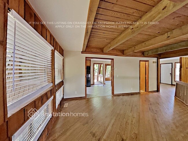 Photo - 2955 Pond View Ct