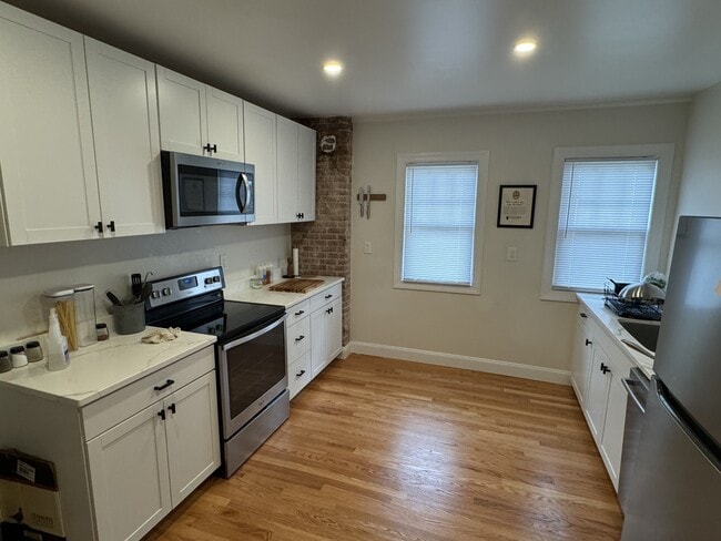 Photo - 3 Holmes St Unit 3
