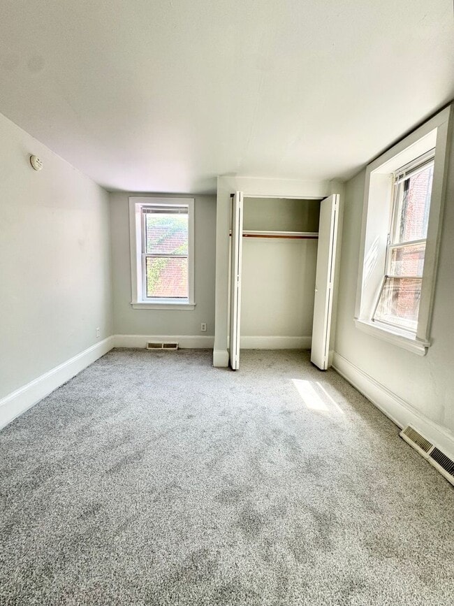 Photo - 704 Washington St Unit 02
