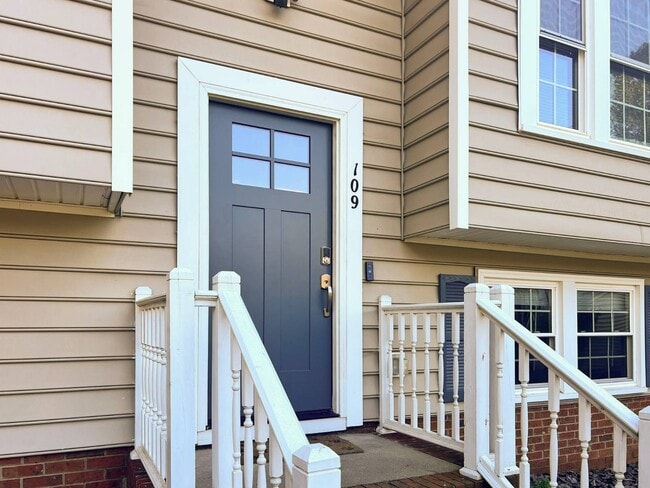 Photo - 109 Carmel Woods Ct