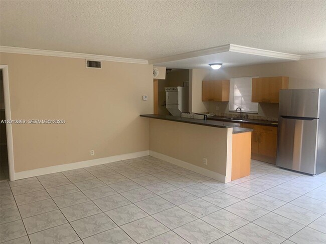 Photo - 1702 McKinley St Unit 4