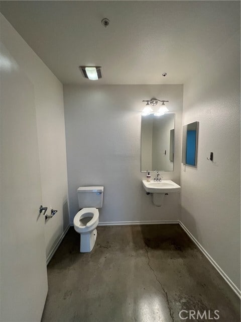 Photo - 204 N Spurgeon St