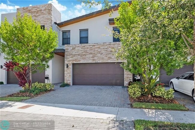 Photo - 8121 NW 105th Ave Townhome