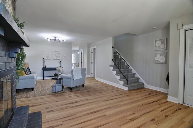 Photo - 2705 Walnut St