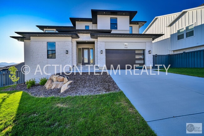 Fully furnished Home in Lehi, UT