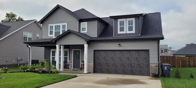 Photo - 1206 Ewing Way