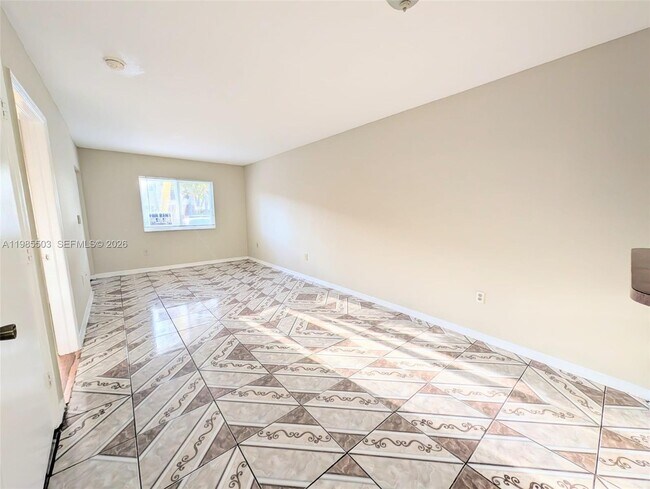 Photo - 945 NE 33rd Terrace Unit 102