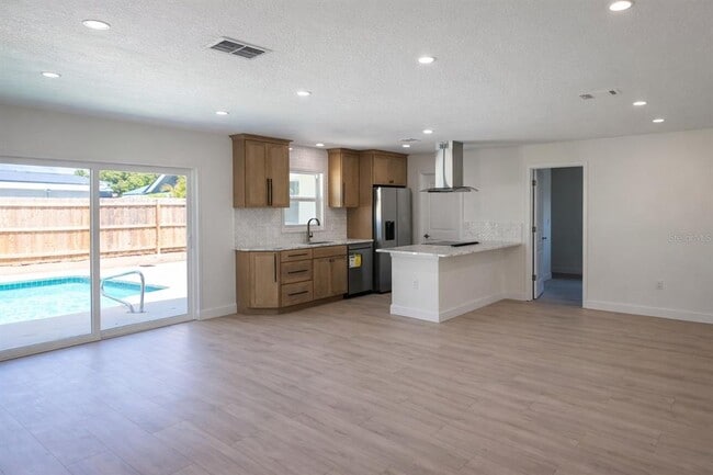 Photo - 4018 29th Ave W