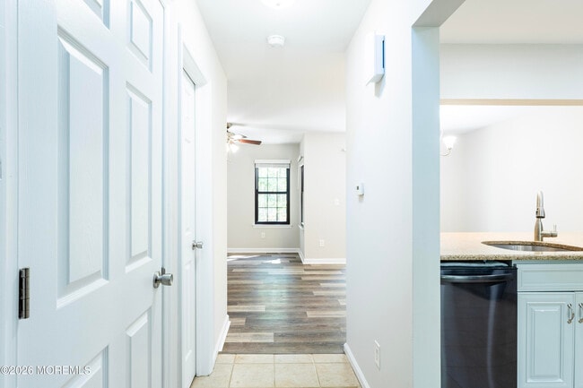 1103 Arlington Dr