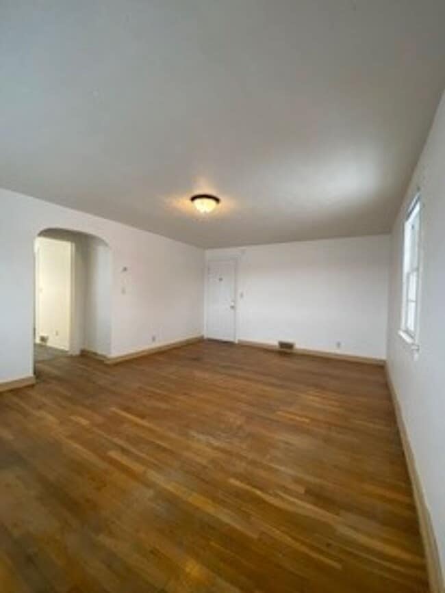 Photo - 748 N Lake St Unidad Apt 2