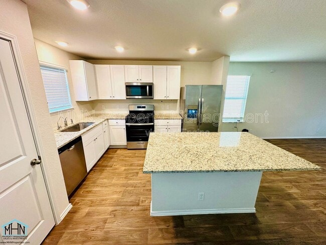 Photo - 5022 Jaspillite Ave