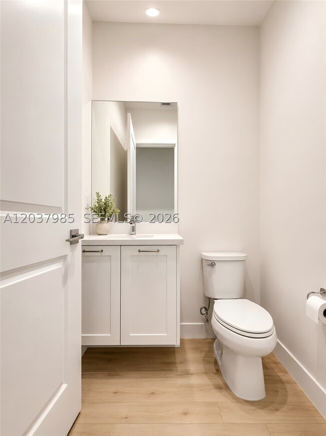 Photo - 8185 NW 42nd St