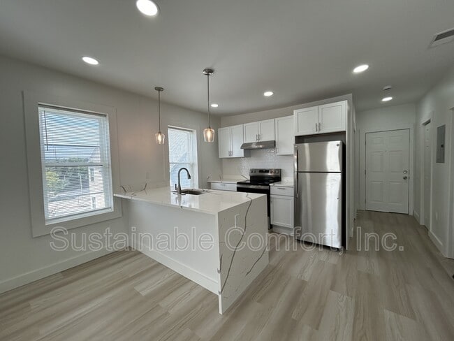 Photo - 2 Ericsson St