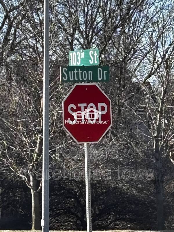 Photo - 10151 Sutton Pl Unit 8