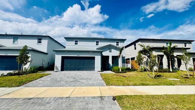 Building Photo - 19479 SW 340th St Unit 19479