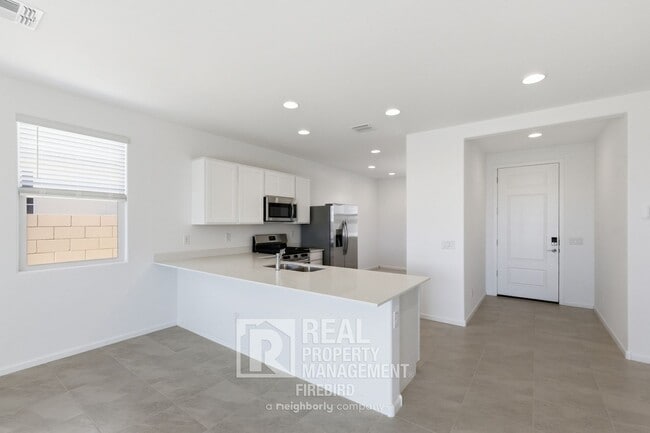 Photo - 17333 W Smoketree Dr