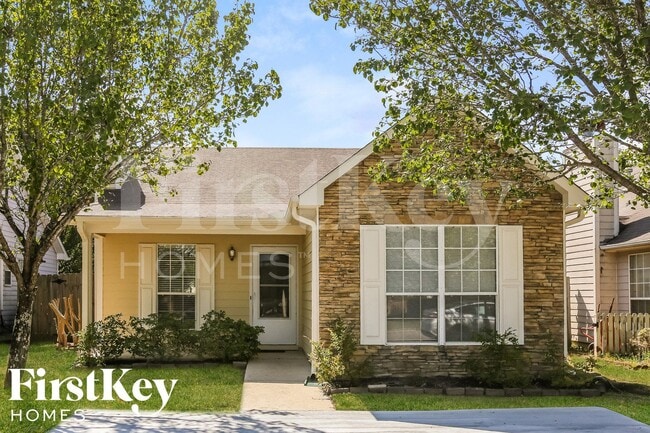 Photo - 1026 Wyndham Ln