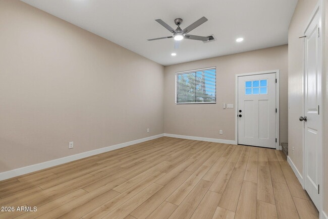 Photo - 1222 E Diamond St Unidad 2