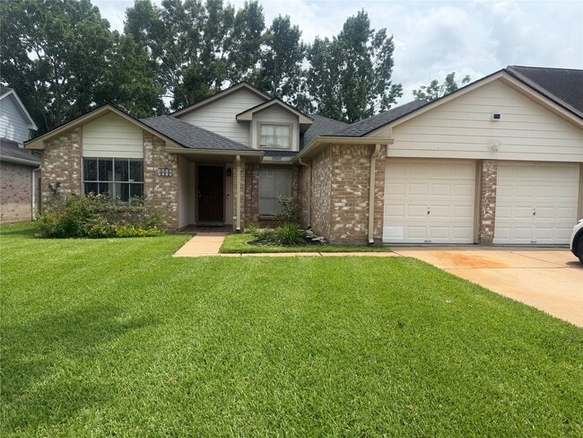 Building Photo - 3806 Carya Cir
