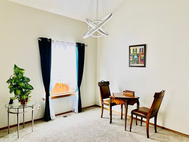 Photo - 2130 Silkwood Dr