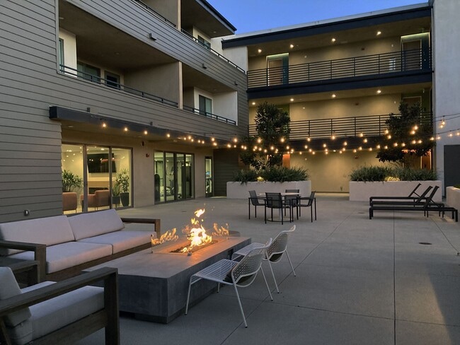 Photo - 77 North in Thousand Oaks