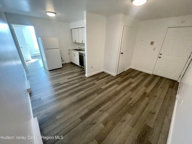 Photo - 602 Warren St