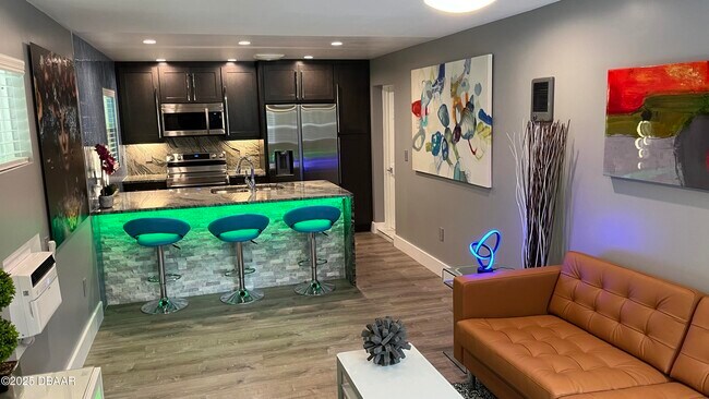 Photo - 236 N Keech St Unit APT A