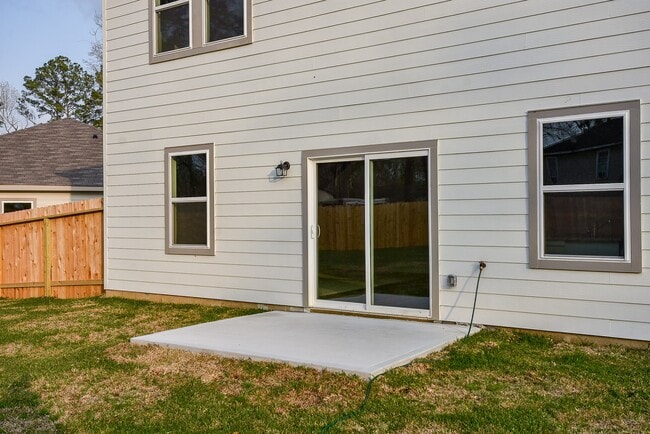 Photo - 3603 Admiralty Dr