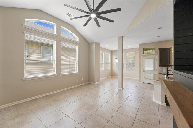 Photo - 130 Biltmore Loop