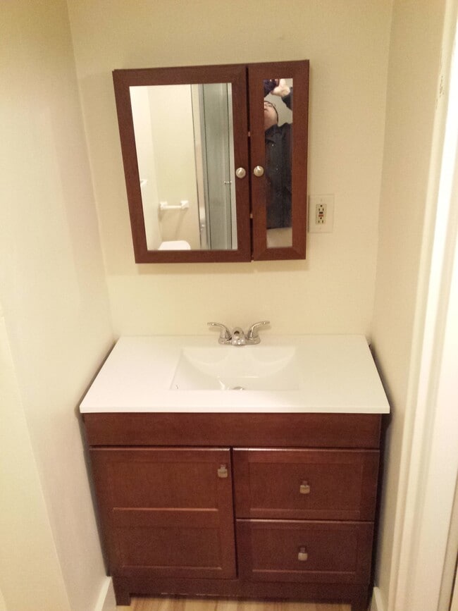 Photo - 19 Willard S St Unidad 1