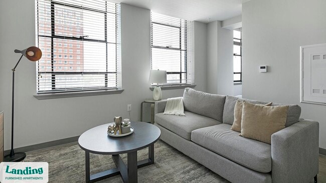 Photo - 2308 4th Ave N Unidad 411.1406064