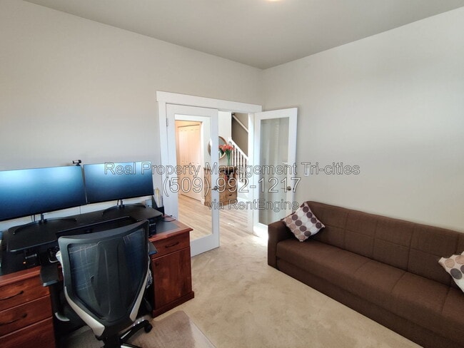 Photo - 1108 S Kansas Pl