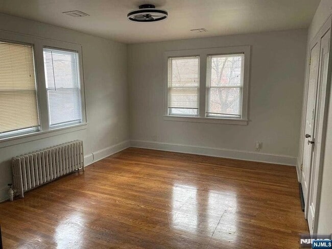 Photo - 54 Euclid Ave