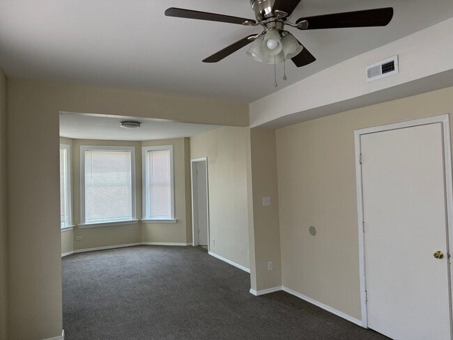 Photo - 1543 W Marquette Rd
