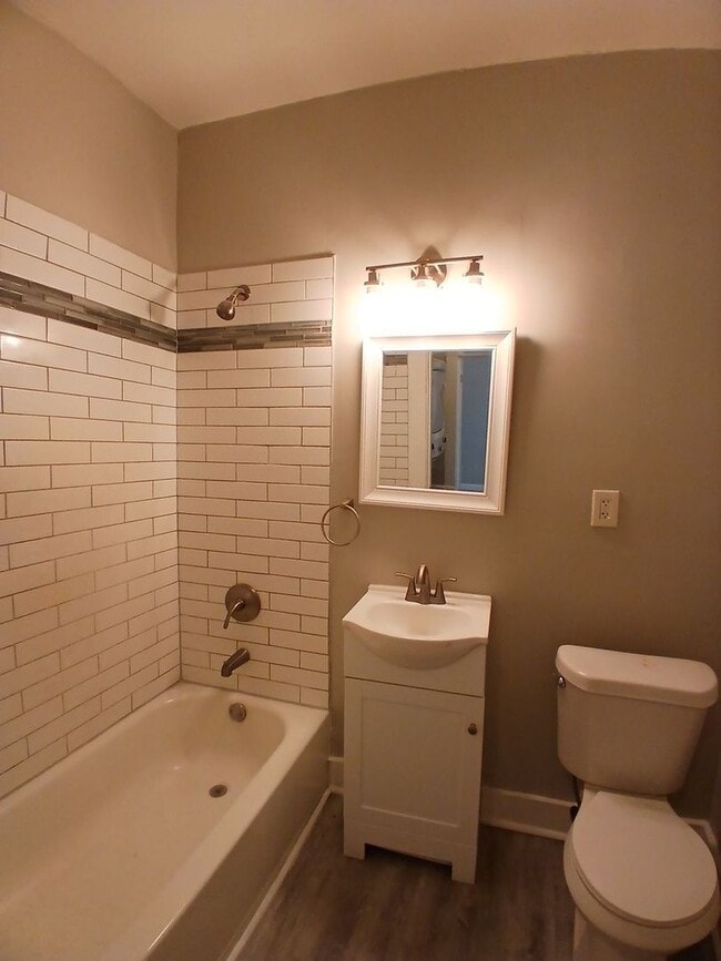 Photo - Newly Remodeled Studio | Modern Finishes & In-Unit Laundry