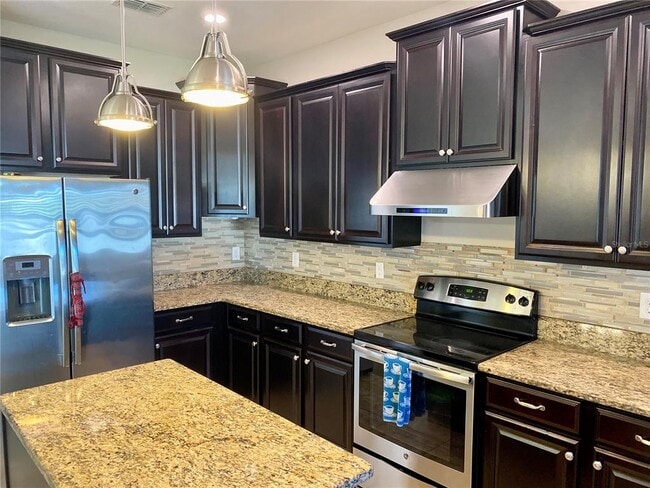 Photo - 18281 Thatcham Ct