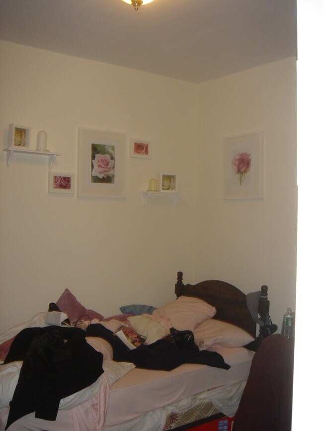 Photo - 143 Hillside St Unit 1