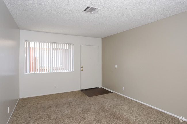 1 BR, 1 BA - 850 SF - White Sands Apartments