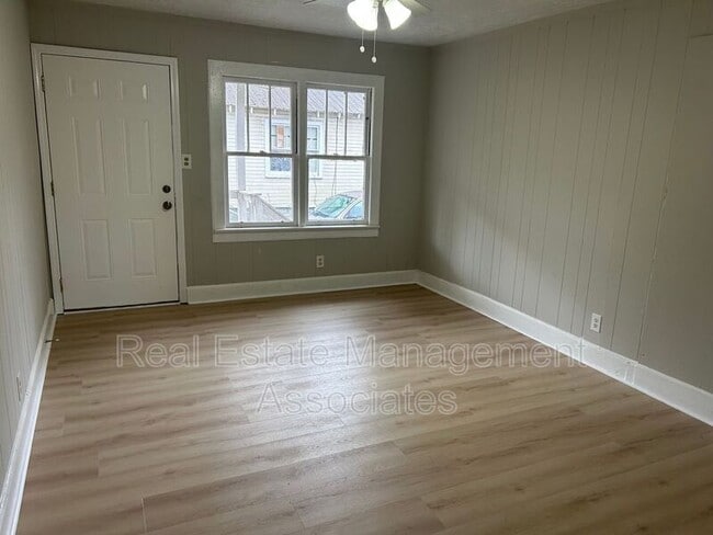 Photo - 222 N 15th St