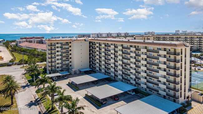 Building Photo - 500 Palm Springs Blvd Unit 413