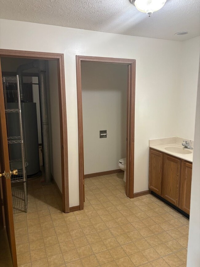 Photo - LAKE LIFE YEAR ROUND! 2 BEDROOM 2 BATH ON WAWASEE!