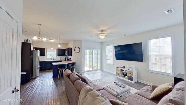 Building Photo - 266 Currituck Dr Rental