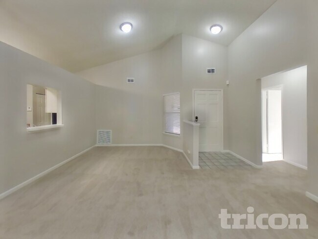 Photo - 2346 Blossom Ridge Dr N