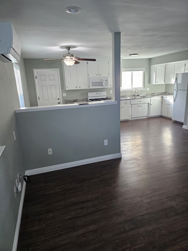 Photo - 316 Crocker St Unit Templeton