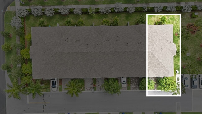 926 NW 3rd Ter