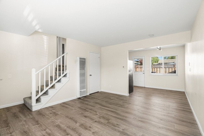 Building Photo - Coastal Comfort in Pleasure Point – Modern 2 Bedroom, 1 Bath Unit 929 C