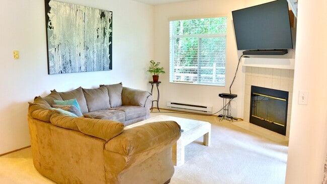Clean 2 bed 2 bath Condo - Close to Everyt... - Clean 2 bed 2 bath Condo - Close to Everyt...
